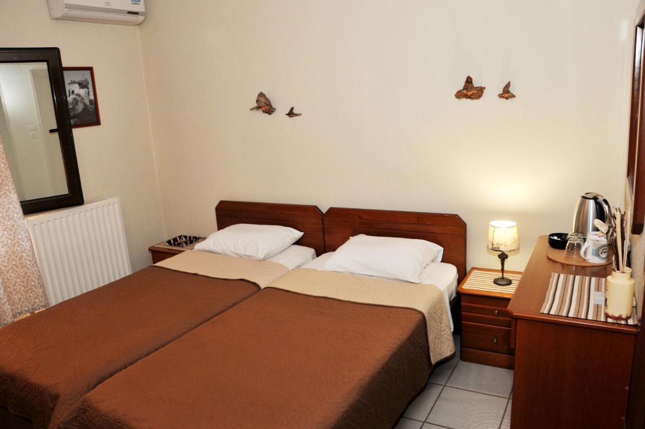 Guesthouse Bloutsos Rooms Kastrákion Eksteriør bilde